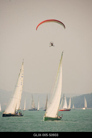 Kékszalag vitorlásverseny-stock-foto