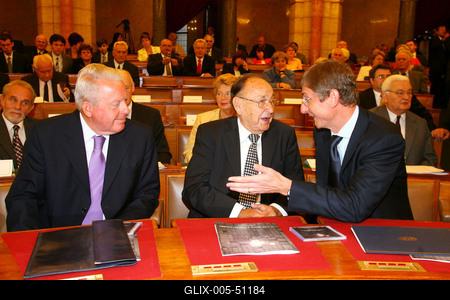 Az első tégla a berlini falból-stock-foto