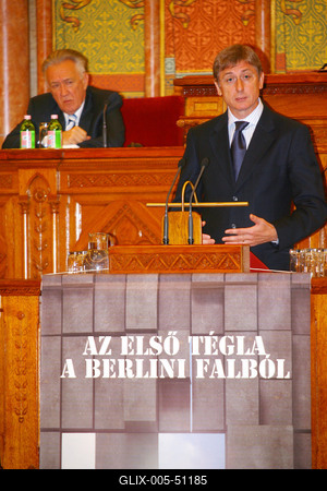 Az első tégla a berlini falból-stock-foto