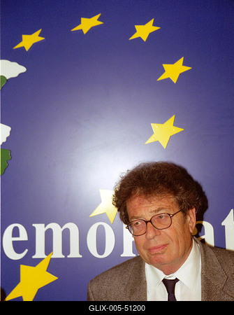 Konrád György iró-stock-foto