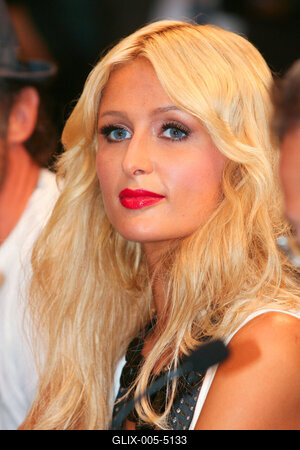 Paris Hilton Budapesten-stock-foto