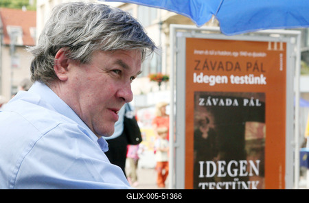 Megkezdődött a 79. Ünnepi Könyvhét-stock-foto