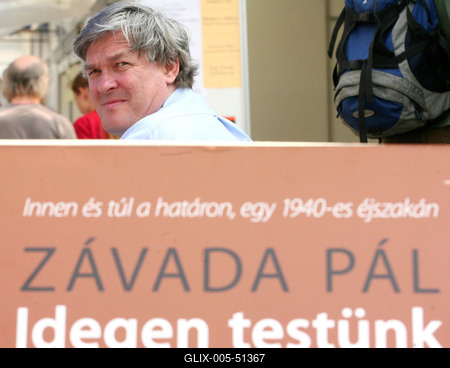 Megkezdődött a 79. Ünnepi Könyvhét-stock-foto