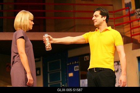 Neil Simon: És mennyi szerelem!-stock-foto