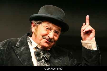 Molnár Ferenc: Egy, kettő, három-stock-foto