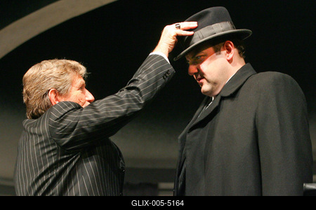 Molnár Ferenc: Egy, kettő, három-stock-foto