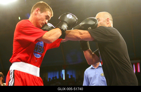 Sztárbox gála - senki sem úszta meg pofon nélkül!-stock-foto