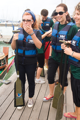 Sárkányhajó verseny-stock-foto