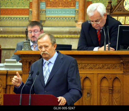 Megkezdődött az Országgyűlés költségvetési vitája-stock-foto