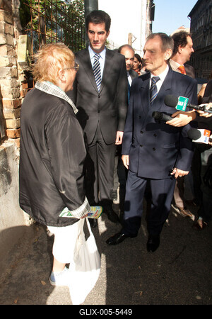 A belügyminiszter a VIII. kerületbe látogatott-stock-foto