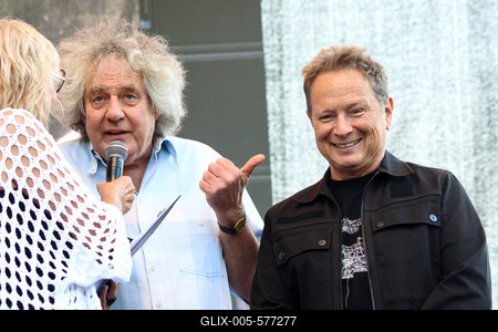 Pozsonyi Piknik. A k?pen D?s L?szl? ?s Geszti P?ter.2025.09.06.Fot?:V?r?s Szil?rd-stock-foto