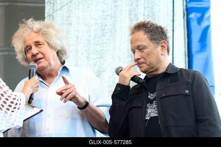 Pozsonyi Piknik. A k?pen D?s L?szl? ?s Geszti P?ter.2025.09.06.Fot?:V?r?s Szil?rd-stock-foto