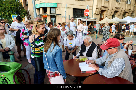 Pozsonyi Piknik. A k?pen Szinet?r Mikl?s ?s Spir? Gy?rgy.2025.09.06.Fot?:V?r?s Szil?rd-stock-foto