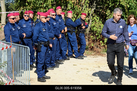 T?ntet?s Hatvanpuszt?n. A k?pen Hadh?zy ?kos.2025.09.27.Fot?:V?r?s Szil?rd-stock-foto