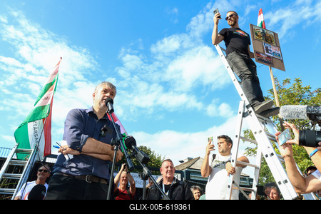 T?ntet?s Hatvanpuszt?n. A k?pen Hadh?zy ?kos.2025.09.27.Fot?:V?r?s Szil?rd-stock-foto