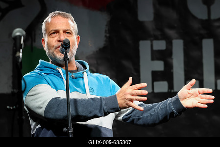 A Polg?ri Ellen?ll?s ?tlat szervezett t?ntet?s a Kossuth t?ren.A k?pen Juh?sz P?ter.2025.10.05.Fot?:V?r?s Szil?rd-stock-foto