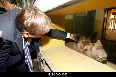 Persányi Miklós visszatérhet az állatkertbe-stock-foto