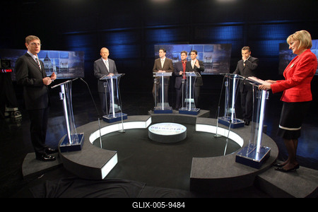 Miniszterelnök-jelöltek TV vitája-stock-foto