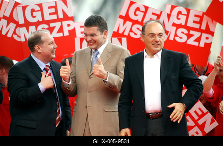 MSZP nagygyűlés a Batthyány örökmécsesnél-stock-foto