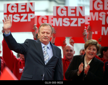 MSZP nagygyűlés a Batthyány örökmécsesnél-stock-foto