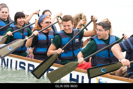 Sárkányhajó verseny-stock-foto