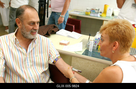 Orvosi vizsgálaton Boros, Bochkor, Szekeres-stock-foto