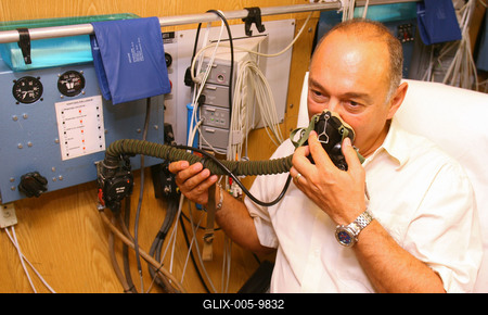 Orvosi vizsgálaton Boros, Bochkor, Szekeres-stock-foto