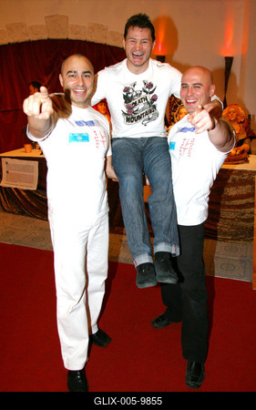 Guiness-rekordra készülnek a Rippel és a Lázár testvérek.-stock-foto