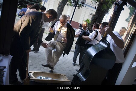 Szerb esküvő-stock-foto