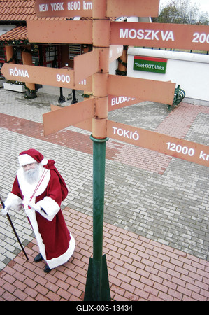 A nagykarácsonyi Mikulás-stock-foto