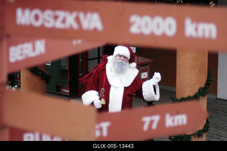 A nagykarácsonyi Mikulás-stock-foto