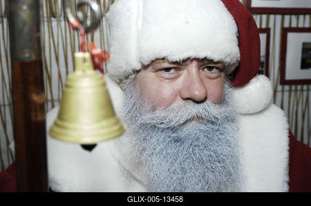 A nagykarácsonyi Mikulás-stock-foto