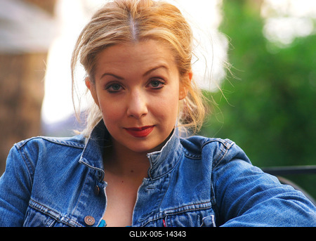 Kovács Patrícia-stock-foto