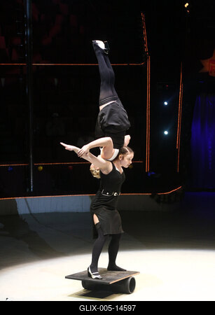 8. Nemzetközi Cirkuszfesztivál-stock-foto