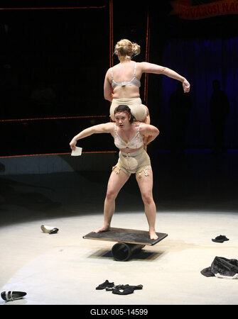 8. Nemzetközi Cirkuszfesztivál-stock-foto