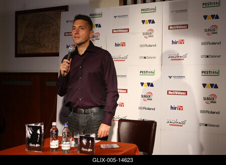 Ákos 40+ sajtótájékoztató-stock-foto