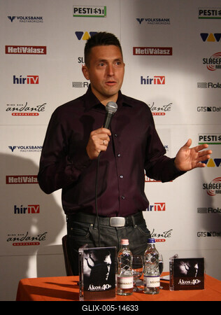 Ákos 40+ sajtótájékoztató-stock-foto