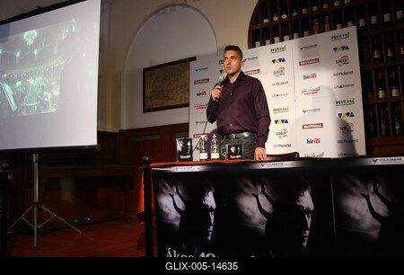 Ákos 40+ sajtótájékoztató-stock-foto