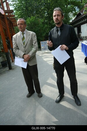 Budapestre érkezett a komodói sárkány-stock-foto