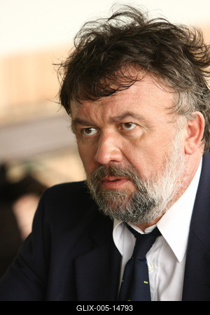 Állomás - A Duna TV saját gyártású sorozata-stock-foto