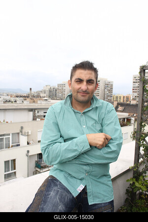 Bea asszony sminkelni tanul-stock-foto