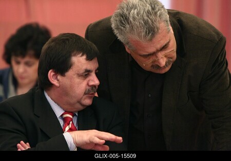 Elmarad Hagyó Miklós meghallgatása-stock-foto