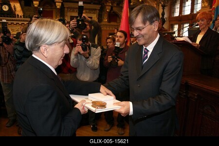 Díszpolgári Cím, Pro Urbe, Budapestért - díjátadó-stock-foto