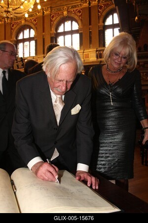 Díszpolgári Cím, Pro Urbe, Budapestért - díjátadó-stock-foto