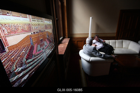 Parlament - dohányzó-stock-foto