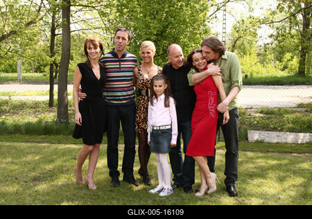 Diplomatavadász - új sorozat a Duna Televízión-stock-foto