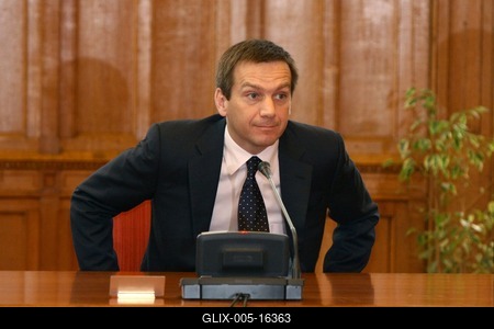 Bajnai Gordon miniszterelnök megnyitja az új kormány első ülését-stock-foto