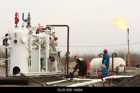 Földgáz-kitermelés, Makói-árok-stock-foto