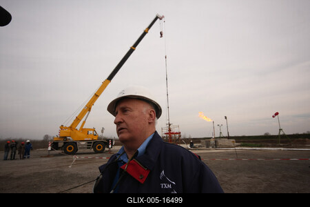 Földgáz-kitermelés, Makói-árok-stock-foto