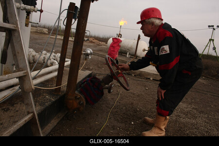 Földgáz-kitermelés, Makói-árok-stock-foto